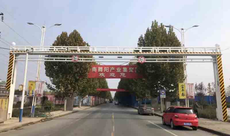 百色电动液压限高架